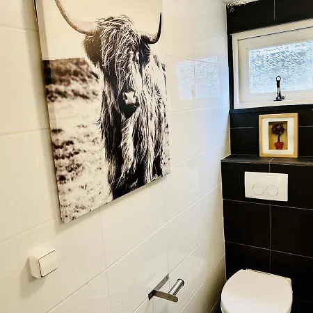 Aday - With 1 Bedroom And Office Дом отдыха Пюттен