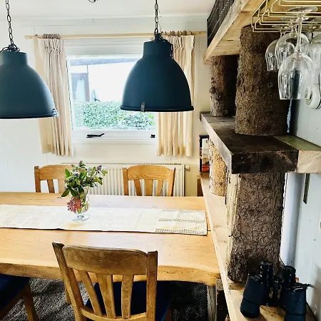 Aday - With 1 Bedroom And Office Пюттен