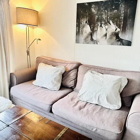 Aday - With 1 Bedroom And Office Дом отдыха